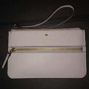 Kate Spade Mikas Pond Bee Wristlet Wallet Clutch